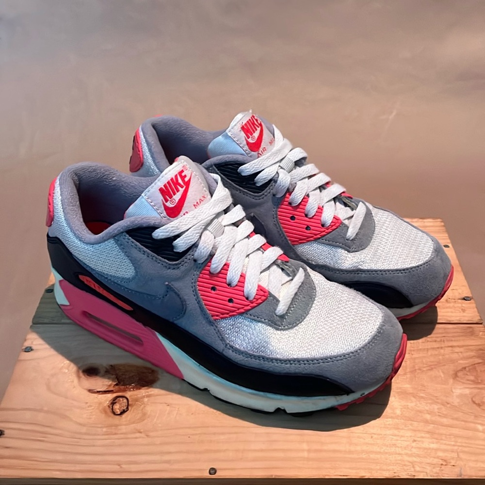 Nike Air Max 90 infrared 2012 RARE Size 6.5M